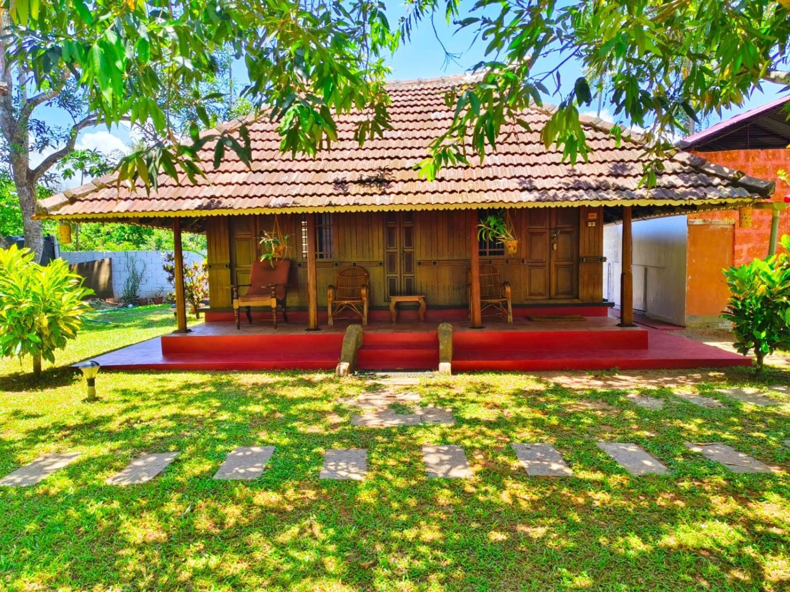 Heritage Marari Mararikulam Bagian luar foto